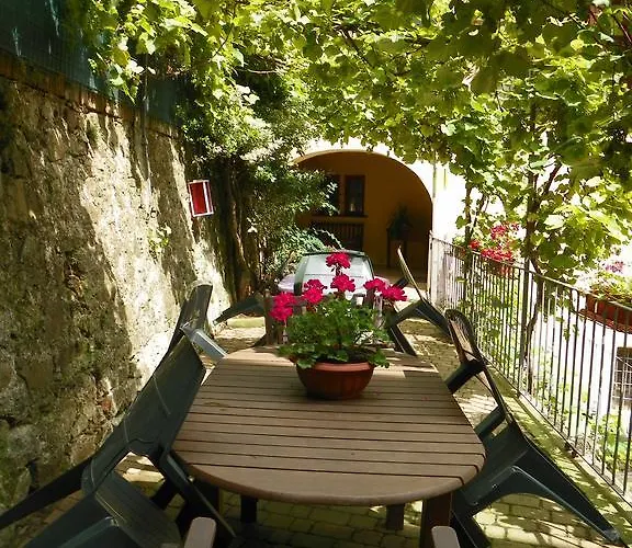 Vakantieboerderij Oro Di Berta Portula